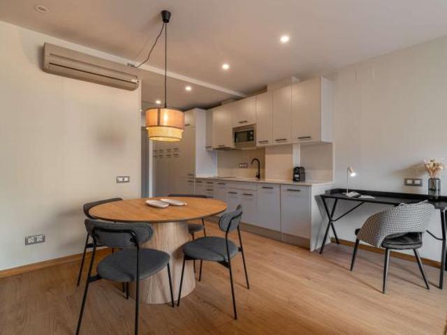 Apartamentos Barcelona Barcelona 83530996