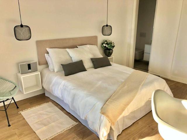 Apartamentos Barcelona Barcelona 98103709