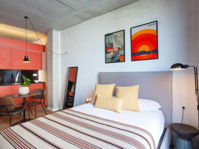 Apartamentos Barcelona Barcelona 102853149