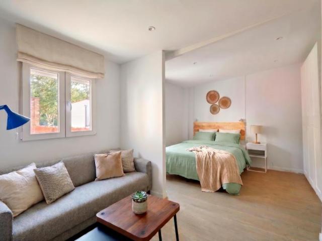 Apartamentos Barcelona Barcelona 104364427