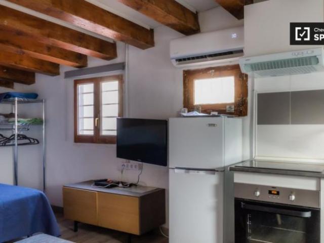 Apartamentos Barcelona Barcelona ELS101808112