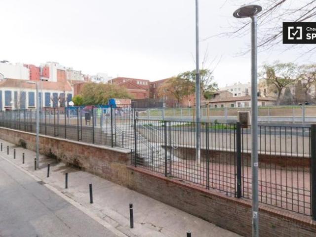Apartamentos Barcelona Barcelona ES100417286