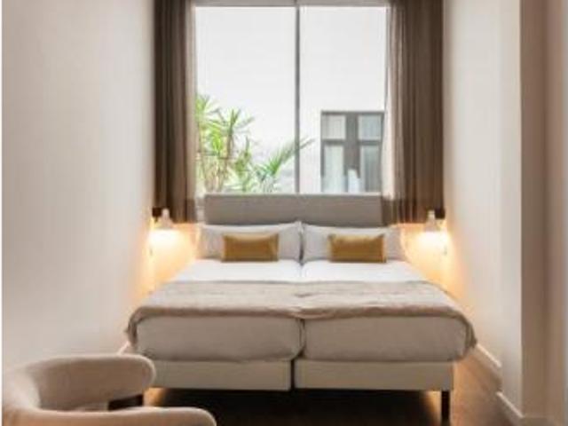Apartamentos Barcelona Barcelona ES100947088