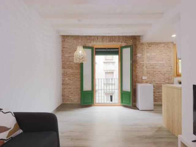 Apartamentos Barcelona Barcelona ES101771768