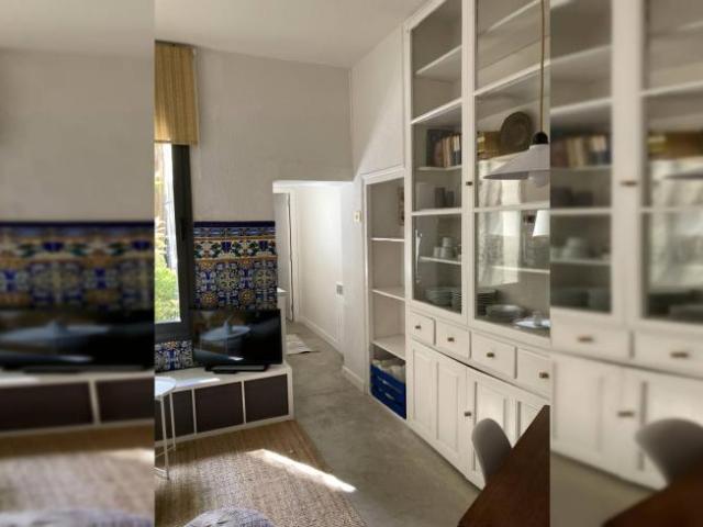 Apartamentos Barcelona Barcelona ES101776737