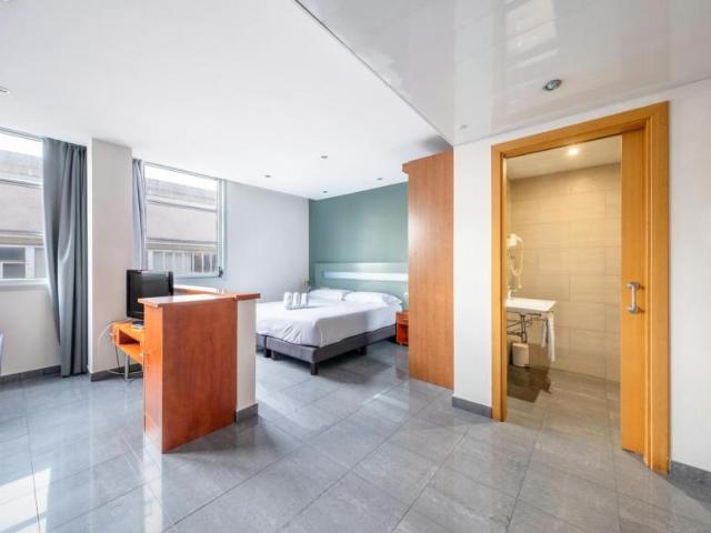 Apartamentos Barcelona Barcelona ES101793410