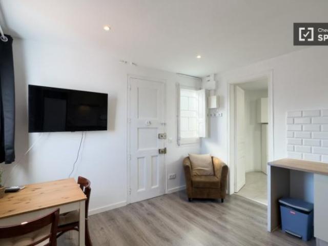 Apartamentos Barcelona Barcelona ES101732631