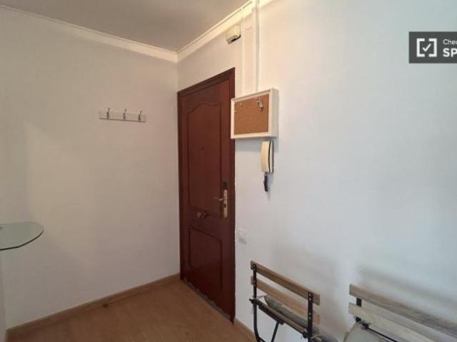 Apartamentos Barcelona Barcelona ES101805383