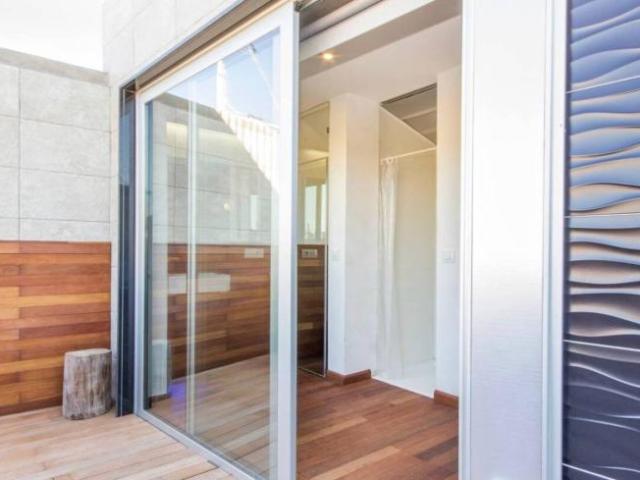 Apartamentos Barcelona Barcelona ES101811673