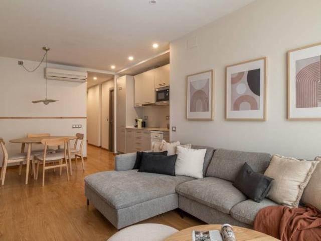 Apartamentos Barcelona Barcelona ES101816120