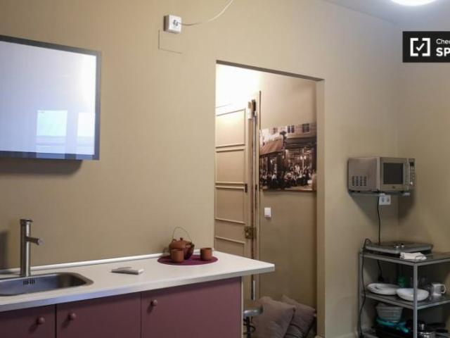 Apartamentos Barcelona Barcelona ES101816838