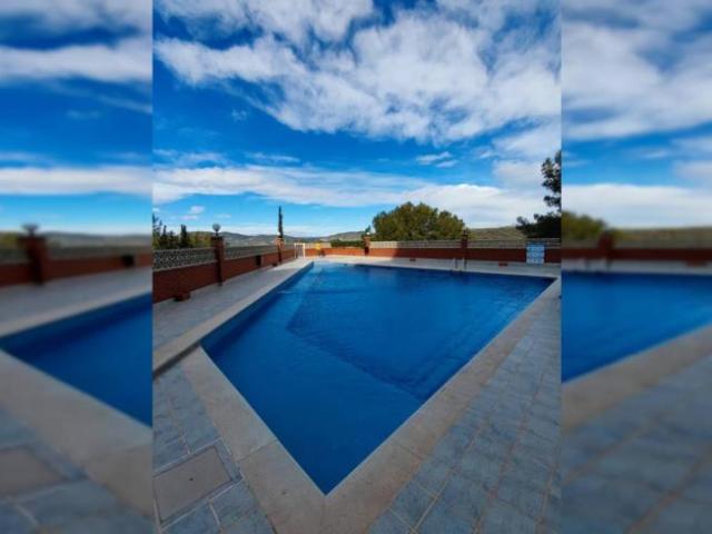 Apartamentos Barcelona Barcelona ES101823548