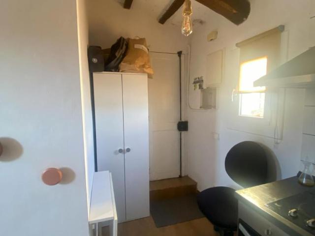 Apartamentos Barcelona Barcelona ES102145364
