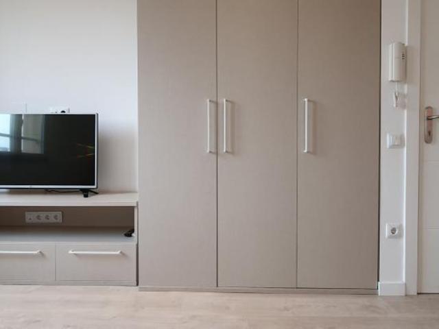 Apartamentos Barcelona Barcelona ES102853168