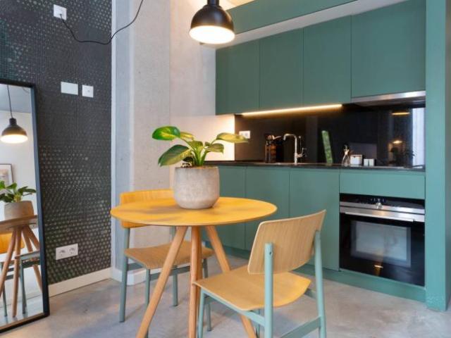 Apartamentos Barcelona Barcelona ES102853103