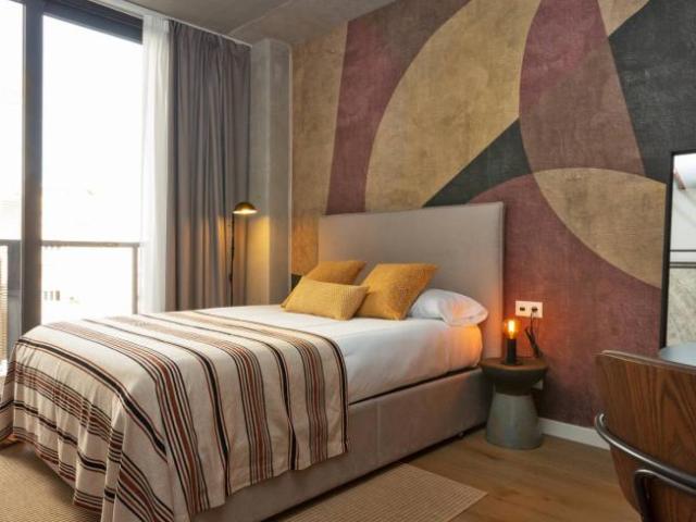 Apartamentos Barcelona Barcelona ES102853226