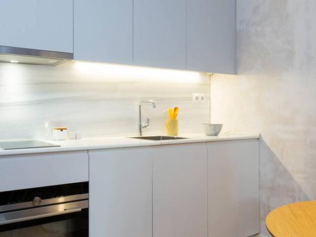 Apartamentos Barcelona Barcelona ES102853502