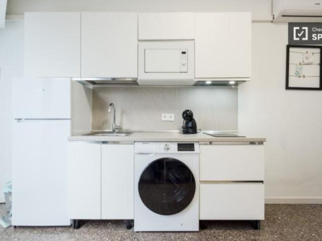 Apartamentos Barcelona Barcelona ES103844334