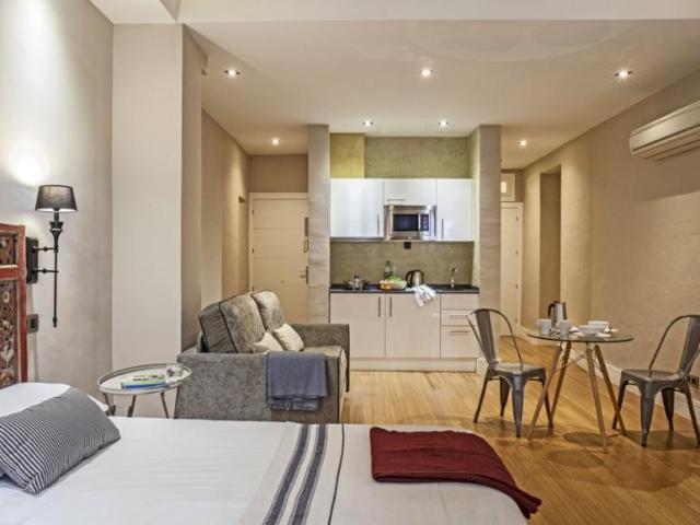 Apartamentos Barcelona Barcelona ES103961094