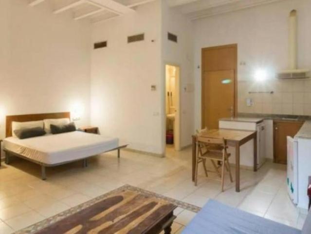 Apartamentos Barcelona Barcelona ES104564263