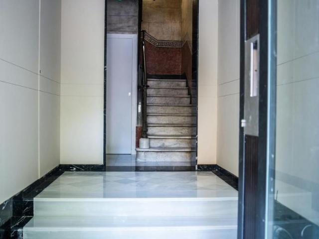 Apartamentos Barcelona Barcelona ES104754822