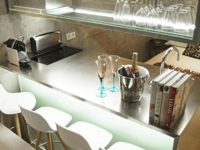 Apartamentos Barcelona Barcelona ES104721225