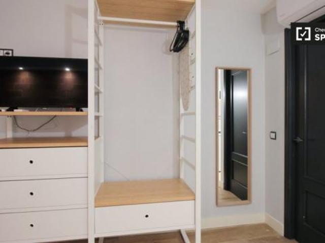 Apartamentos Barcelona Barcelona ES54228759
