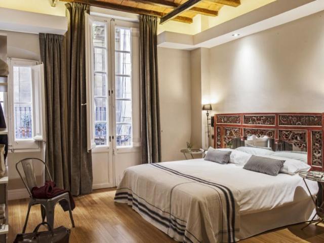Apartamentos Barcelona Barcelona ES77966020