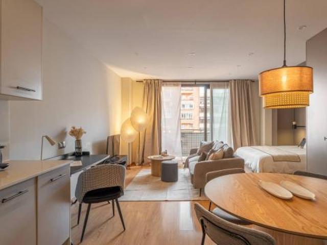 Apartamentos Barcelona Barcelona ES83530996