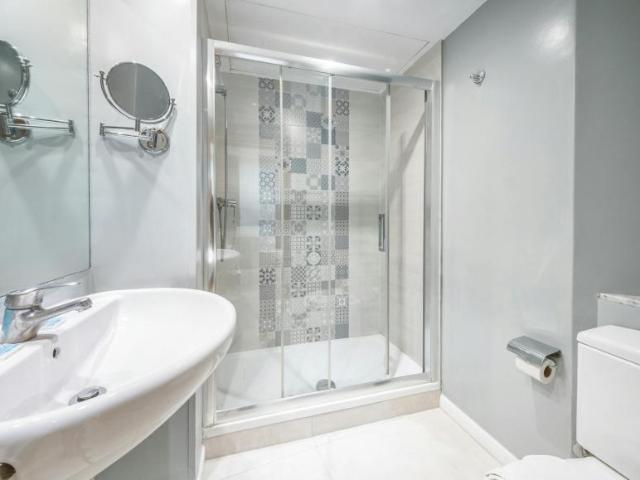 Apartamentos Barcelona Barcelona ES94523624