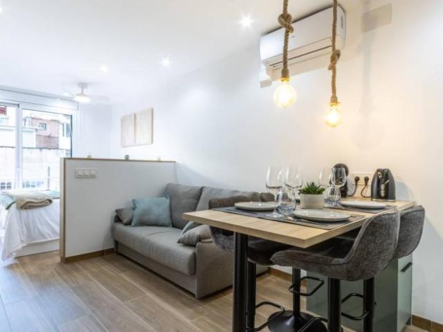 Apartamentos Barcelona Barcelona ES95786483