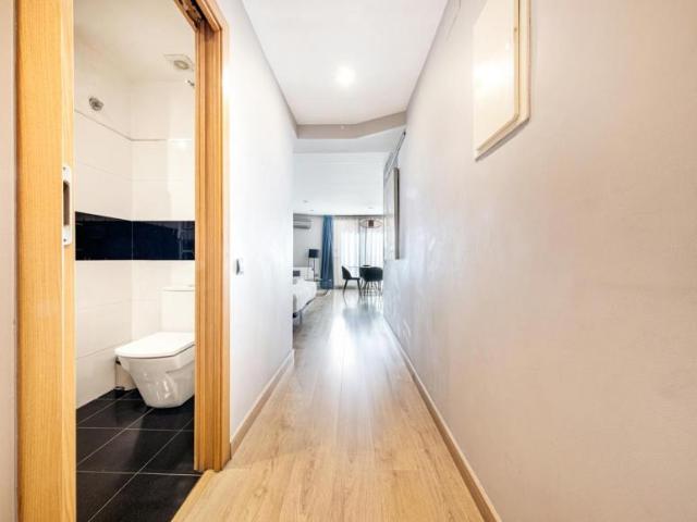 Apartamentos Barcelona Barcelona ES98922836