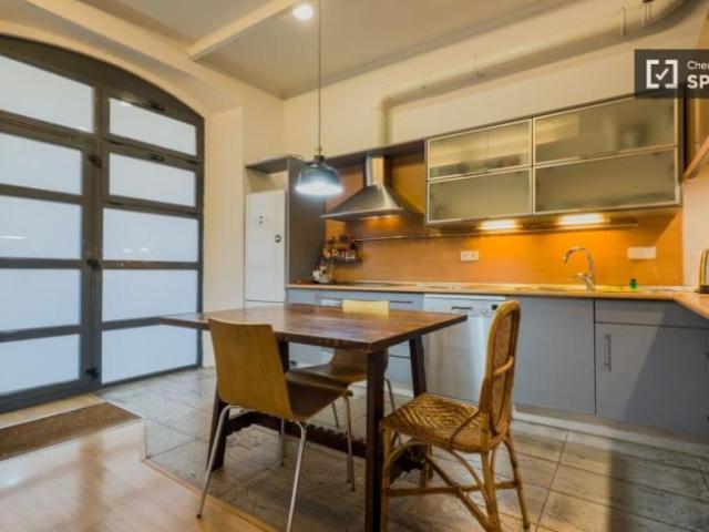 Apartamentos Barcelona Barcelona ES93055929