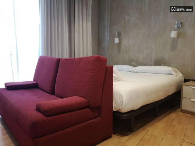 Apartamentos Barcelona Barcelona LS101770776
