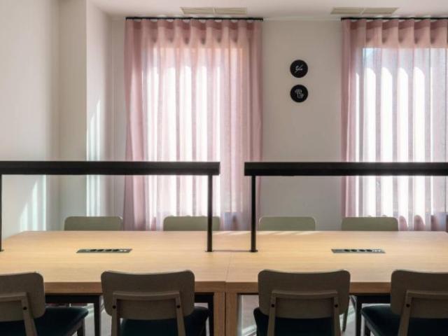 Apartamentos Granada Granada ELS99372627