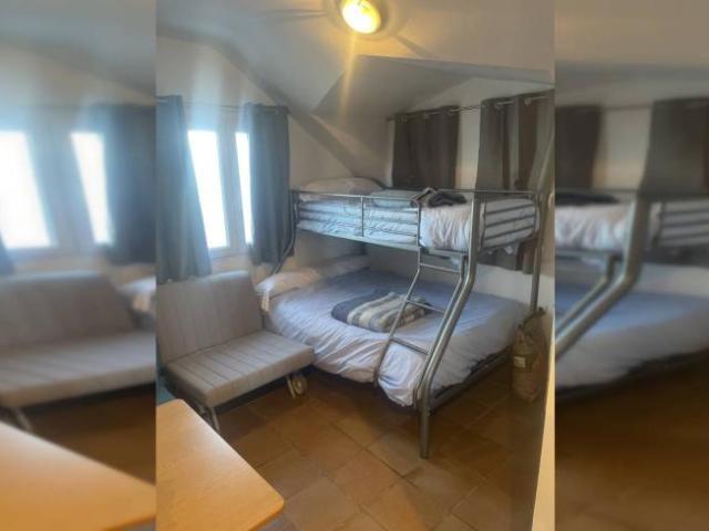 Apartamentos Granada Granada ES102274562