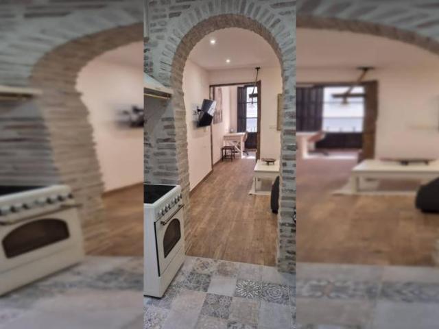 Apartamentos Granada Granada ES94694747