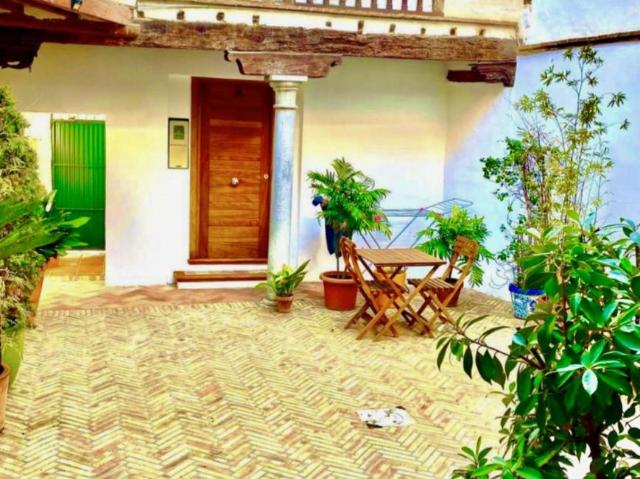 Apartamentos Granada Granada LS101788943