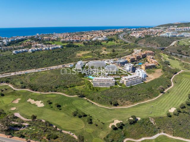 Apartamentos de Golf en un Complejo con Piscina en Mijas Málaga