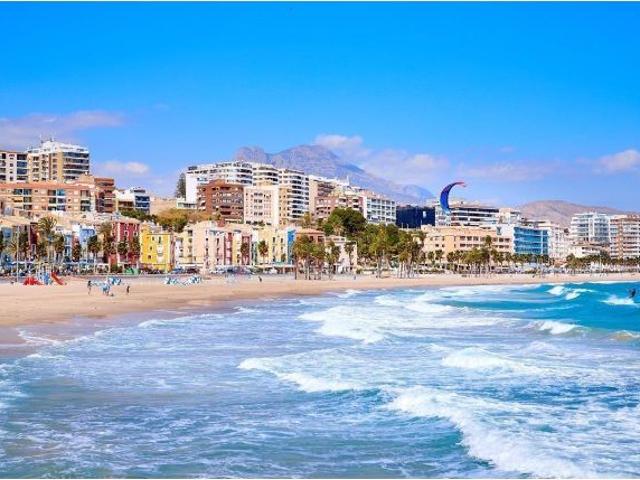 APARTAMENTOS DE OBRA NUEVA EN EL CENTRO DE VILLAJOYOSA