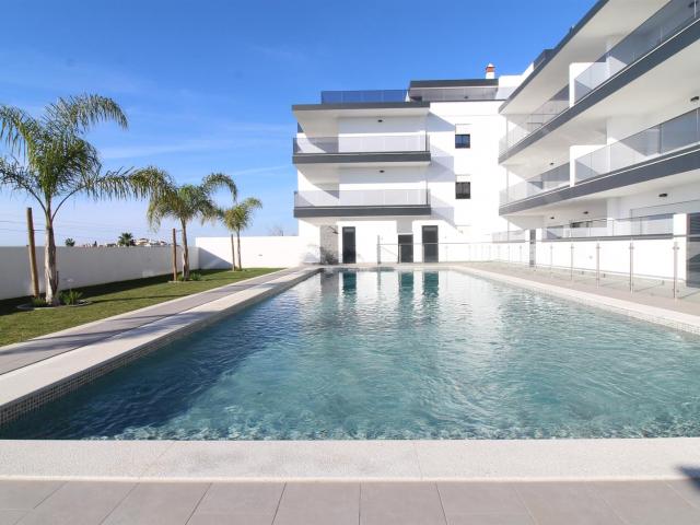 Apartamentos de luxo com vista mar e piscina. 100m² Conceição