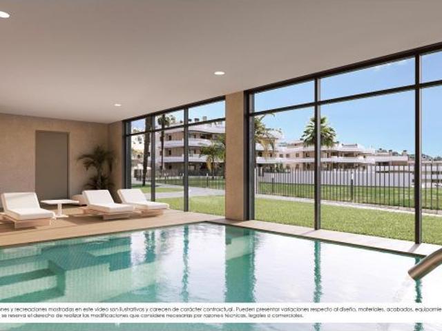 Apartamentos de lujo con amplias terrazas y vistas al mar