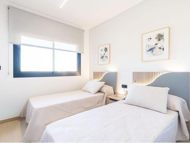 Apartamentos de nueva construcción cerca de la playa en Vera Playa, Costa de Almería