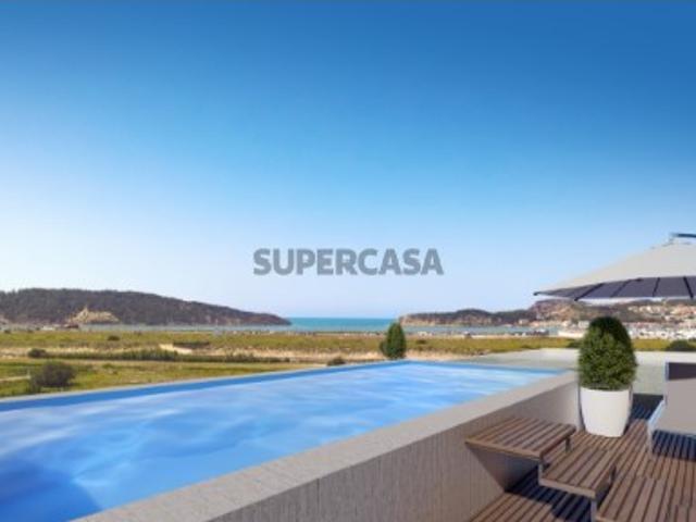 Apartamentos em São Martinho do Porto