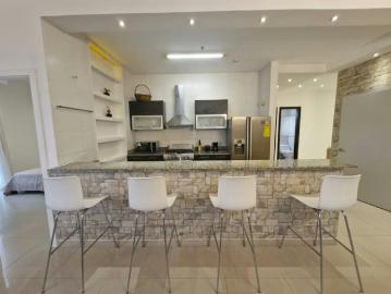 Apartamentos en alquiler en Altos de Golf | Alquilo apartamento en PH Quadrat, San Francisco, 2 habitaciones, 2 baños, amoblado, LB 2 recámaras por USD 1900.00