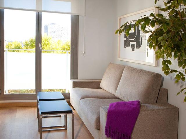 Apartamento de 1 habitación con balcón en alquiler en AZCA Madrid