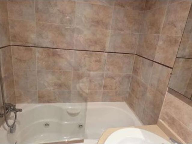 APARTAMENTOS EN OROPESA
