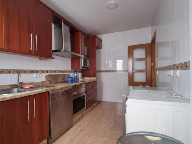 Apartamentos Ejido Almería ES103151571