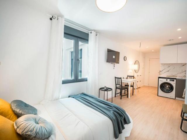 Apartamentos Elche Elche ES103396659