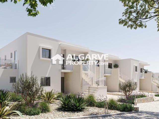 Apartamentos Elegantes T2 com Varandas no Novo Empreendiment. 111m² Lagoa e Carvoeiro